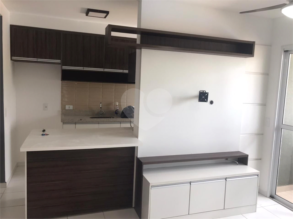 Apartamento à venda com 2 quartos, 58m² - Foto 1