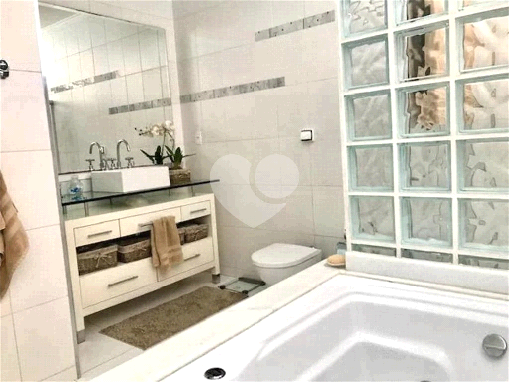 Chácara à venda com 4 quartos, 754m² - Foto 22