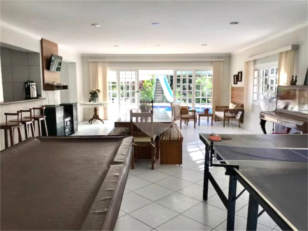 Chácara à venda com 4 quartos, 754m² - Foto 31