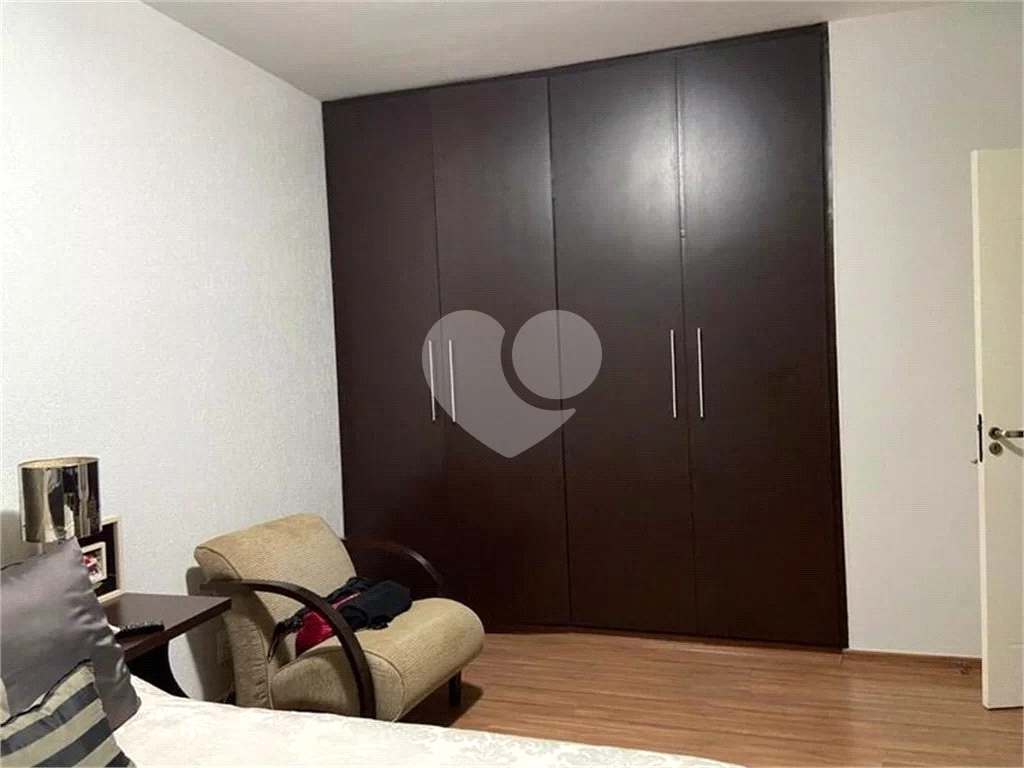 Chácara à venda com 4 quartos, 754m² - Foto 41