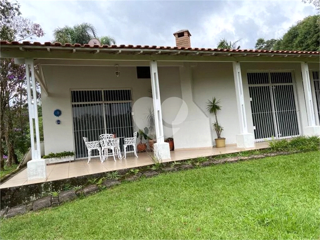 Chácara à venda com 4 quartos, 754m² - Foto 27