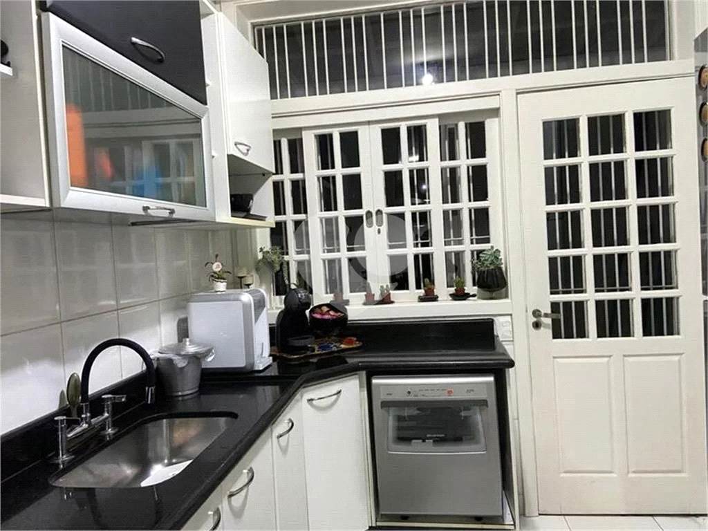 Chácara à venda com 4 quartos, 754m² - Foto 8