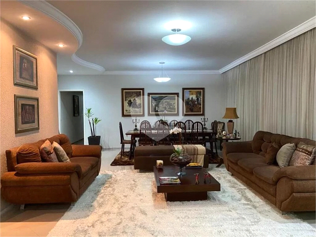 Chácara à venda com 4 quartos, 754m² - Foto 25