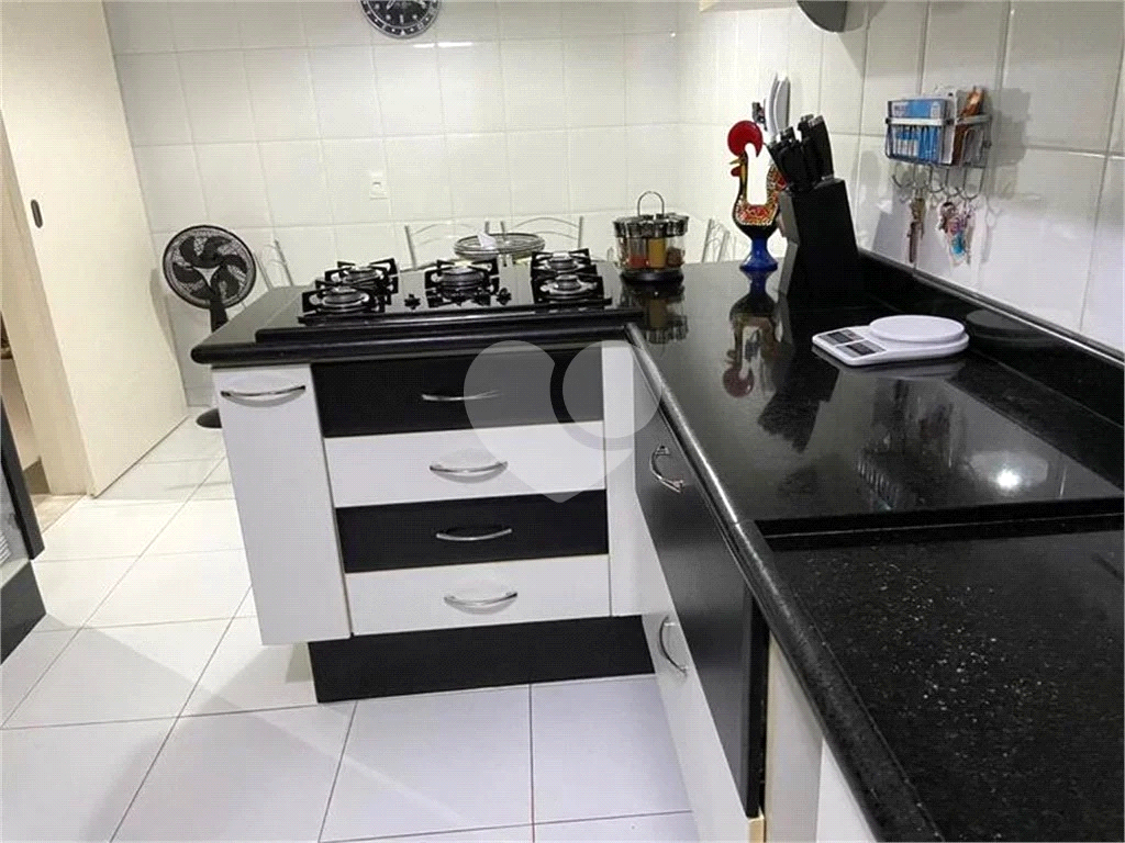 Chácara à venda com 4 quartos, 754m² - Foto 6