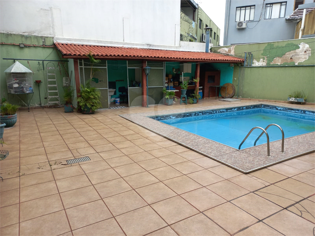 Terreno de 525 m² com 15 metros de frente Ideal para Galpão na Vila Anastácio!                      