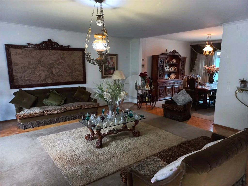 Terreno de 525 m² com 15 metros de frente Ideal para Galpão na Vila Anastácio!                      