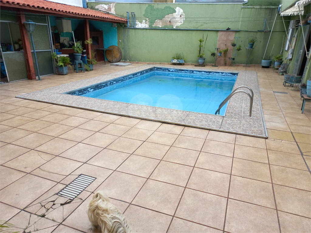 Terreno de 525 m² com 15 metros de frente Ideal para Galpão na Vila Anastácio!                      