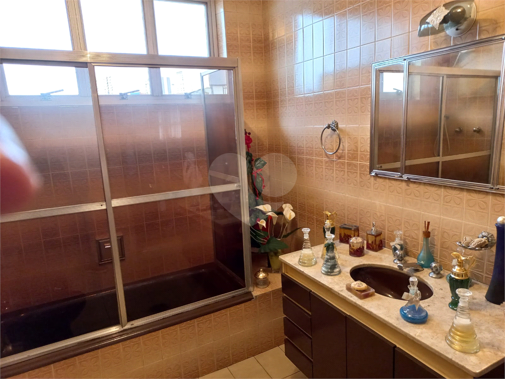 Terreno de 525 m² com 15 metros de frente Ideal para Galpão na Vila Anastácio!                      