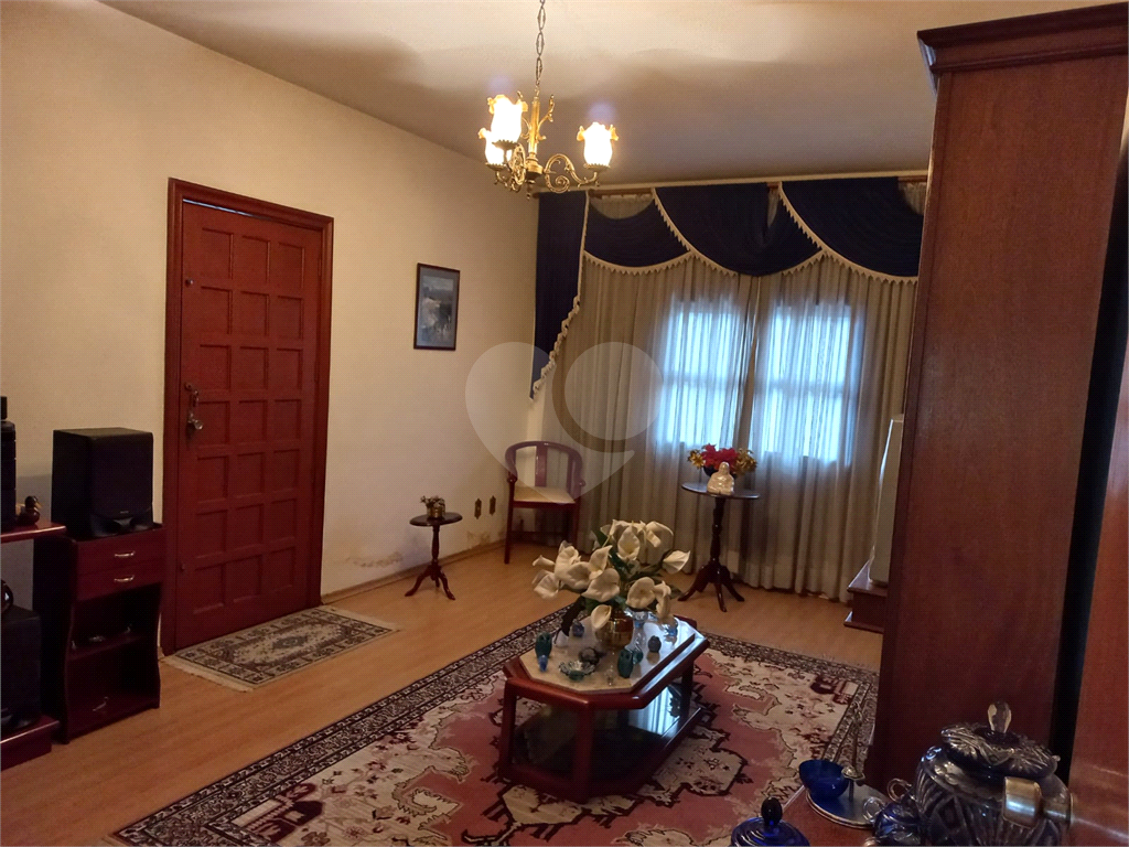 Terreno de 525 m² com 15 metros de frente Ideal para Galpão na Vila Anastácio!                      