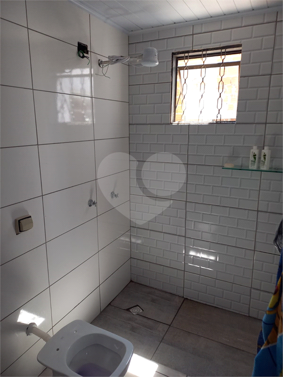 Casa à venda com 3 quartos, 100m² - Foto 11