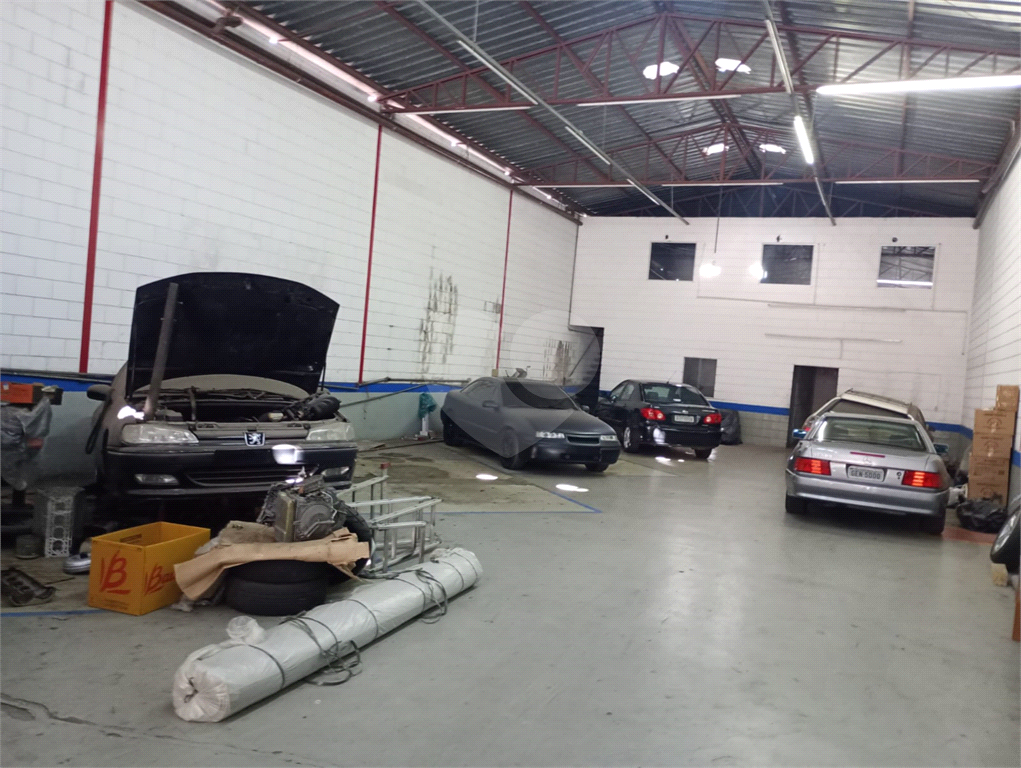 Galpão/Depósito/Armazém à Venda, 500m² - Rua Barra Funda - Sp