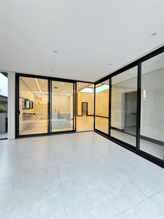 CASA ALTO PADRÃO EM CONDOMÍNIO DE LUXO 