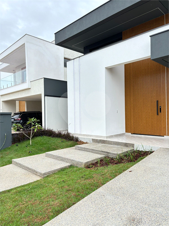 CASA ALTO PADRÃO EM CONDOMÍNIO DE LUXO 