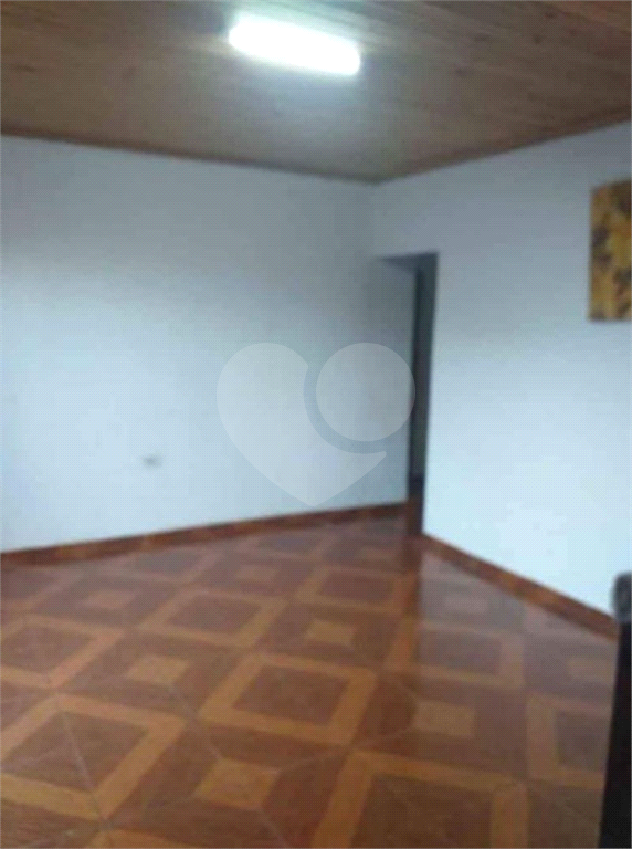 Casa à venda com 1 quarto, 132m² - Foto 2