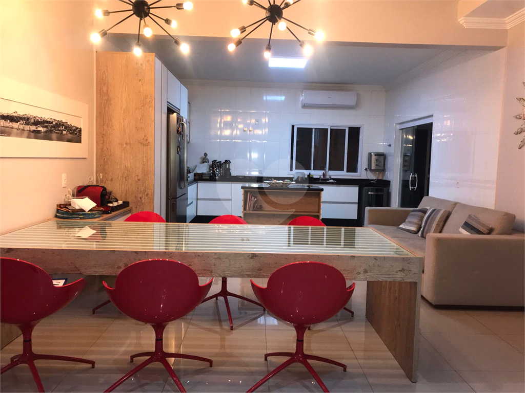 Casa em Condomínio Golden Park