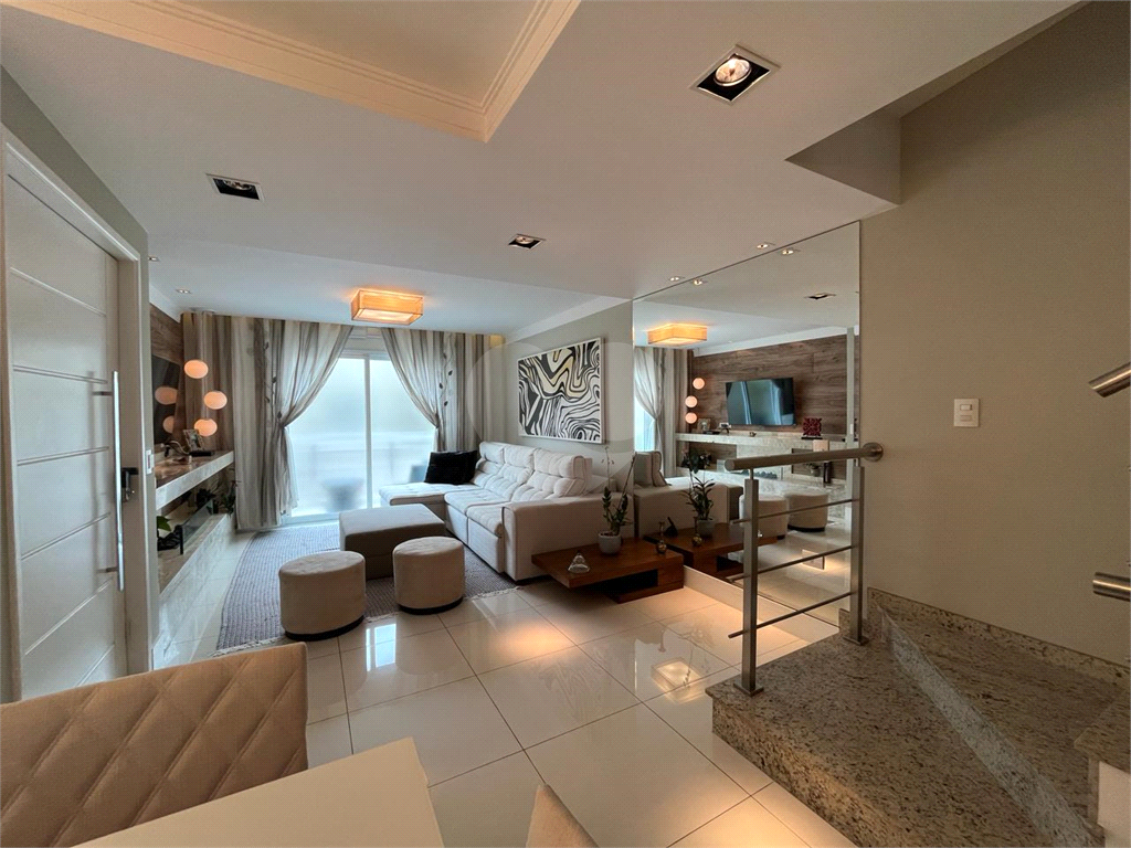 Sobrado em Condominio - Tremembe - Oportunidade!