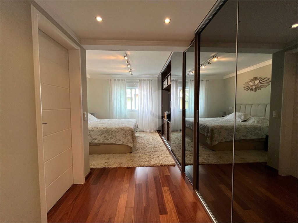 Sobrado em Condominio - Tremembe - Oportunidade!