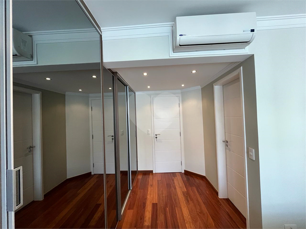 Sobrado em Condominio - Tremembe - Oportunidade!