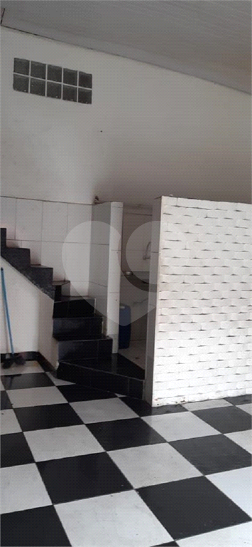 Ponto comercial com residência próximo ao Metrô Tucuruvi