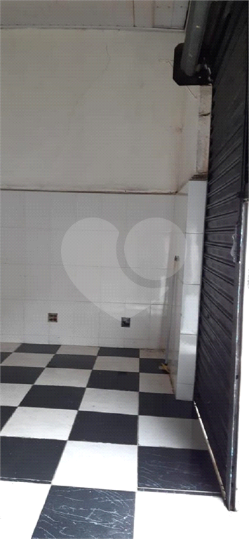 Ponto comercial com residência próximo ao Metrô Tucuruvi