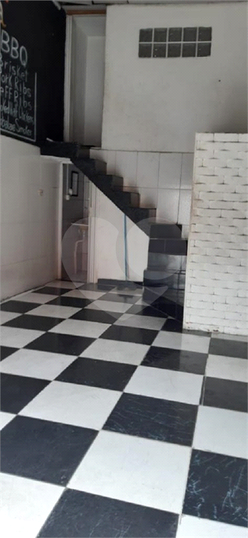 Ponto comercial com residência próximo ao Metrô Tucuruvi