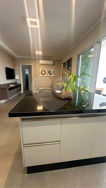 Apartamento para alugar com 3 quartos, 93m² - Foto 1