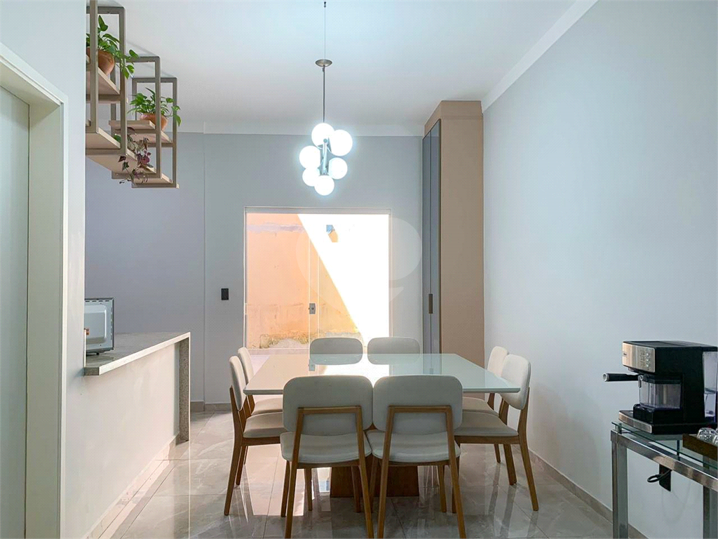 Casa à venda com 3 quartos, 150m² - Foto 11