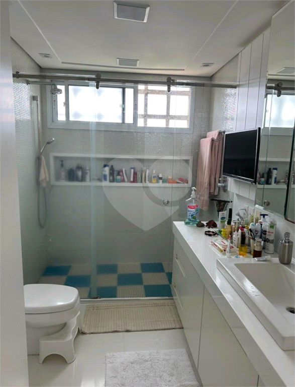 Apartamento à venda com 3 quartos, 197m² - Foto 22