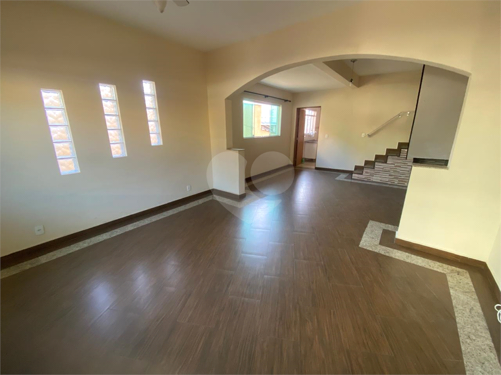 Casa, 3 quartos, 380 m² - Foto 1