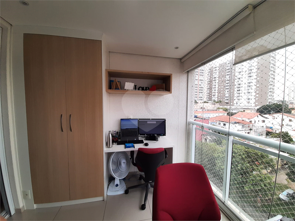 Apartamento à venda com 2 quartos, 72m² - Foto 29