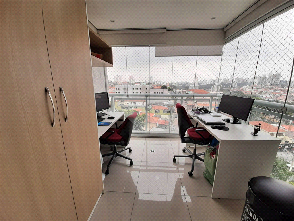 Apartamento à venda com 2 quartos, 72m² - Foto 28