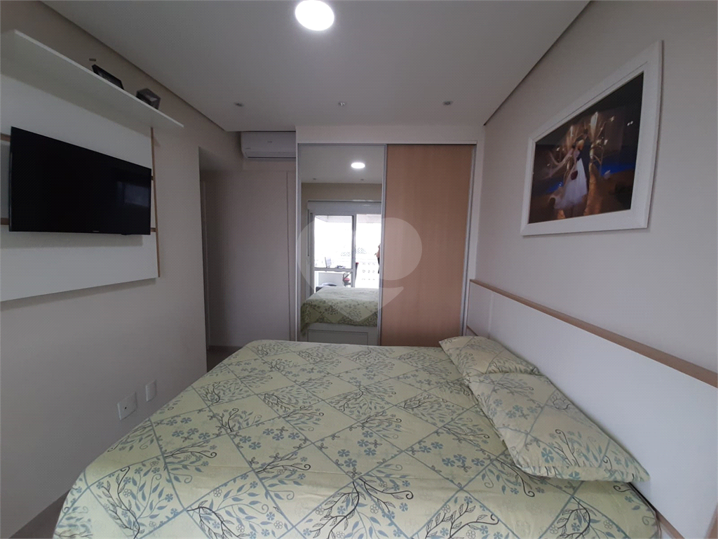 Apartamento à venda com 2 quartos, 72m² - Foto 24