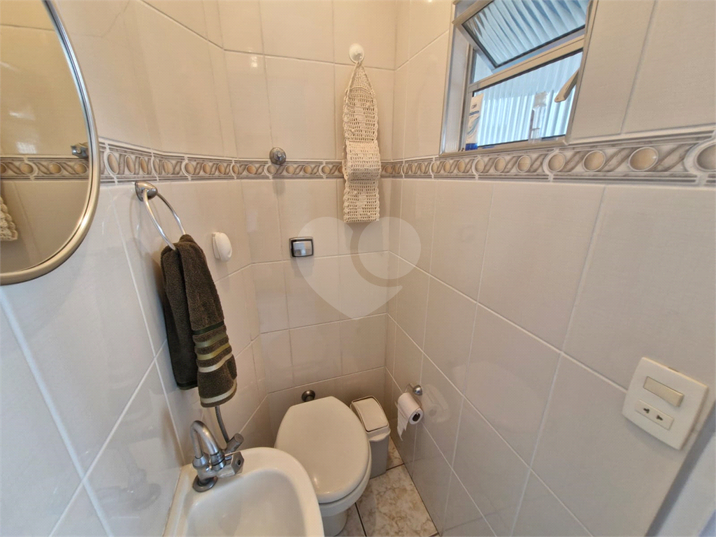 Apartamento à venda na Parada Inglesa  70m , 2 vagas livres, 2 dorm. armários em todos os cômodos !