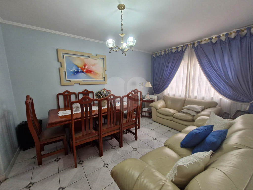 Apartamento à venda na Parada Inglesa  70m , 2 vagas livres, 2 dorm. armários em todos os cômodos !