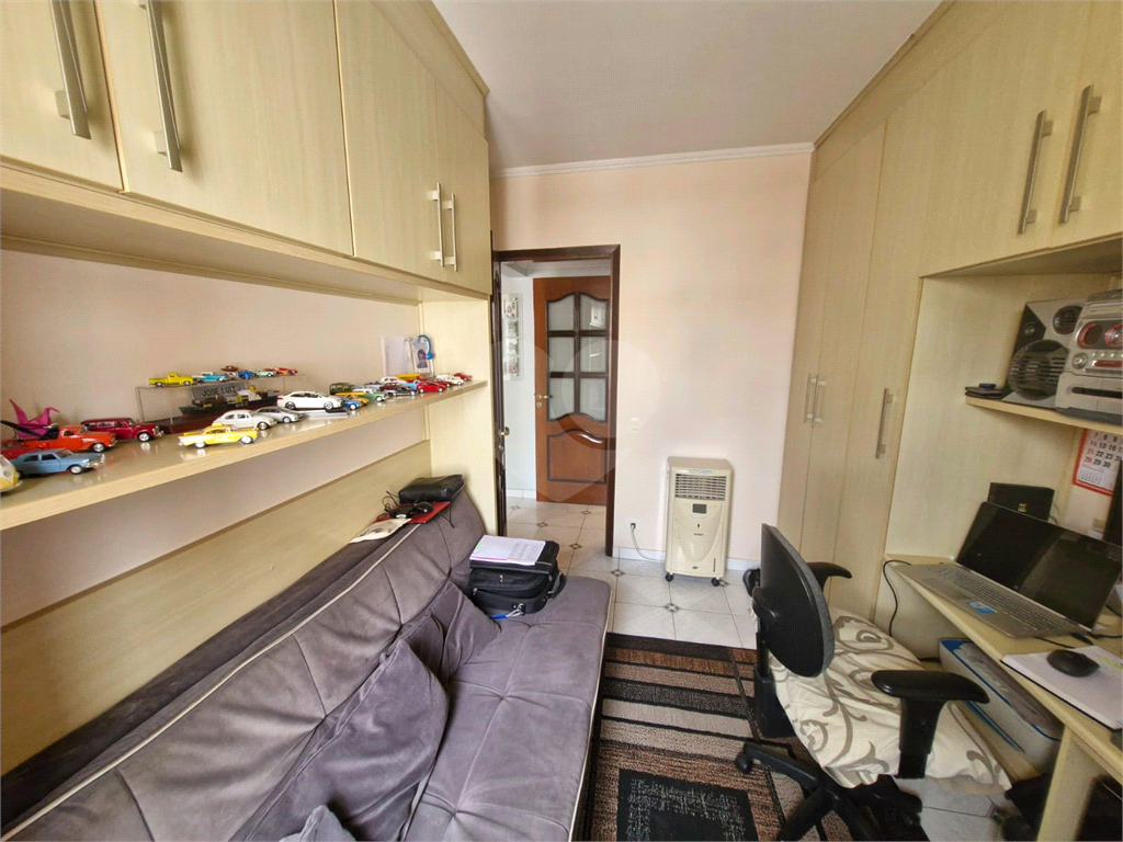 Apartamento à venda na Parada Inglesa  70m , 2 vagas livres, 2 dorm. armários em todos os cômodos !