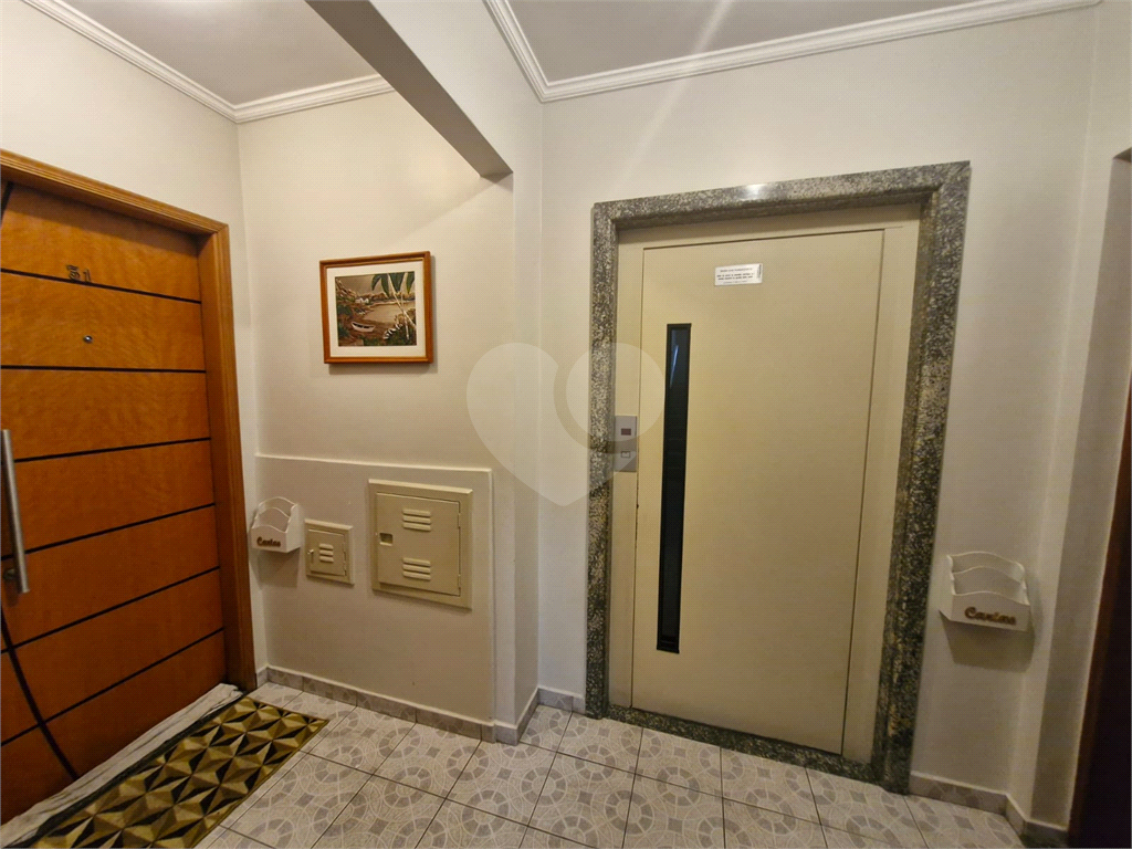 Apartamento à venda na Parada Inglesa  70m , 2 vagas livres, 2 dorm. armários em todos os cômodos !
