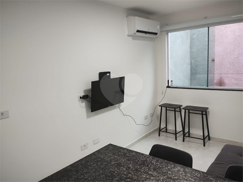APARTAMENTO em BARRA FUNDA