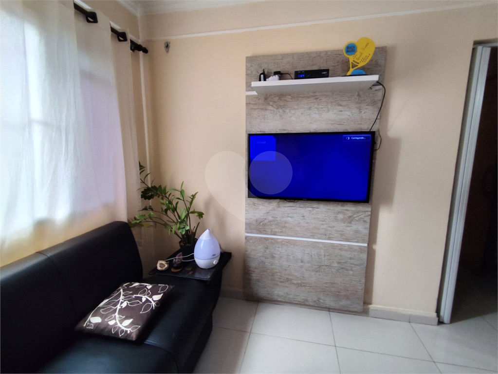 Apartamento à venda com 3 quartos, 93m² - Foto 3