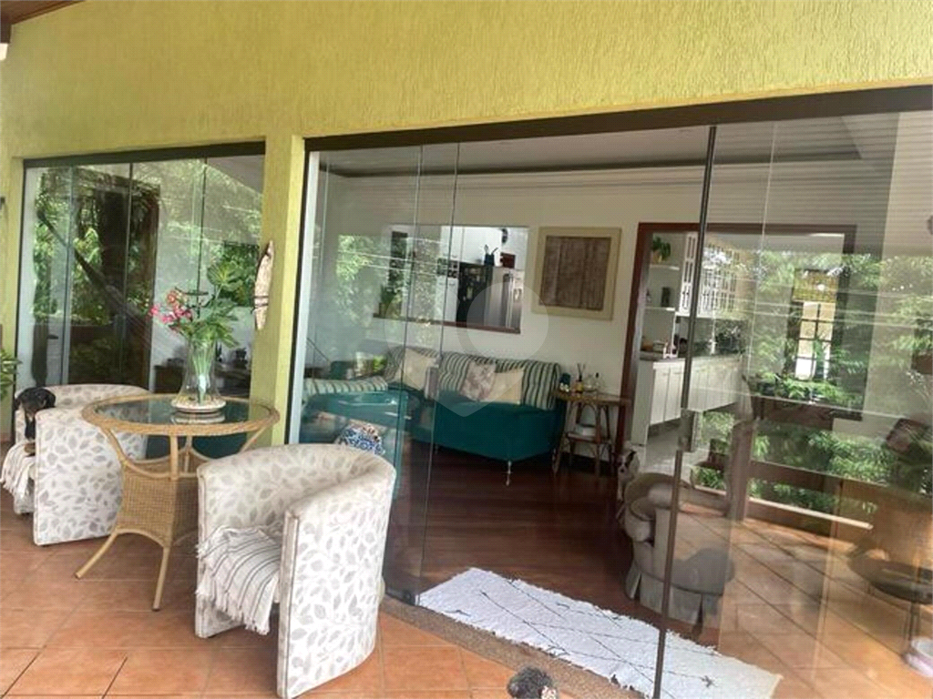 Casa de Condomínio à venda com 3 quartos, 336m² - Foto 9