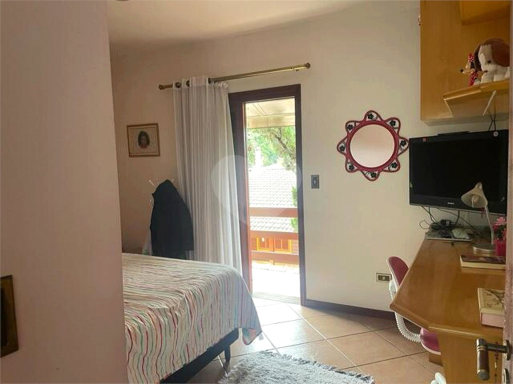 Casa de Condomínio à venda com 3 quartos, 336m² - Foto 17