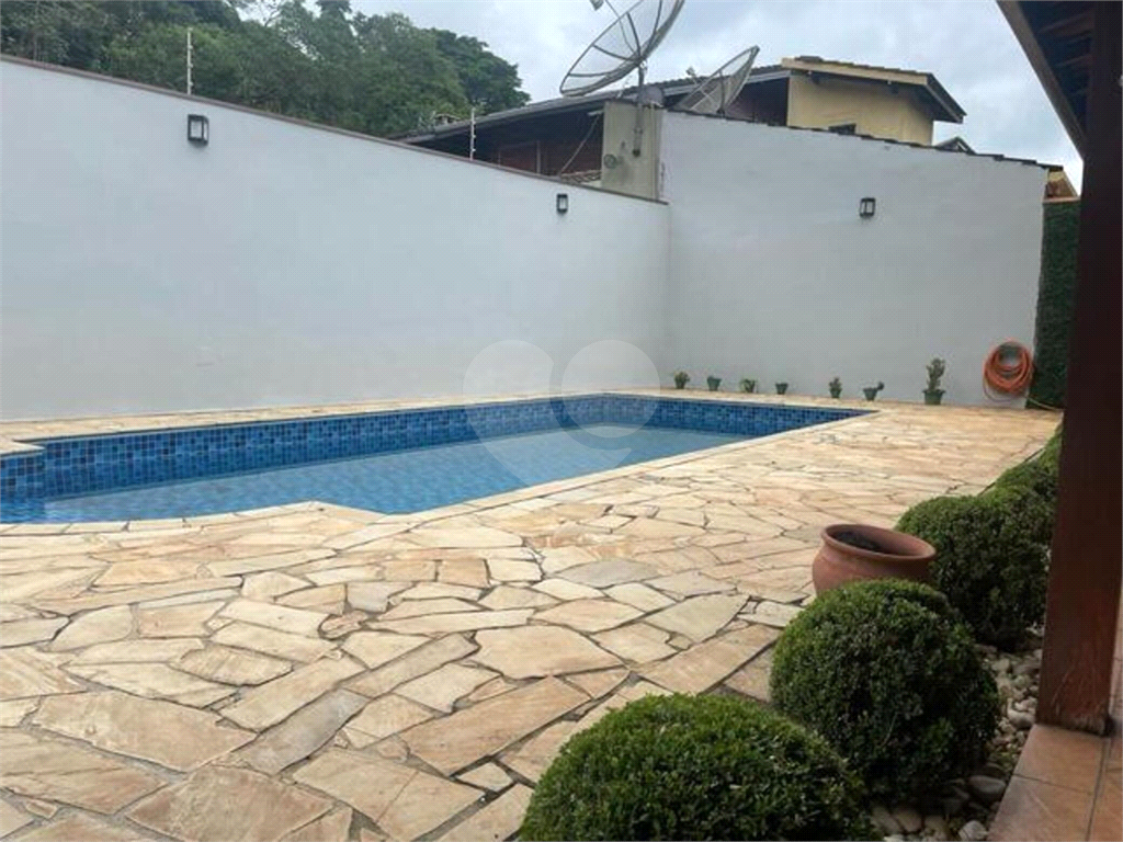 Casa de Condomínio à venda com 3 quartos, 336m² - Foto 22