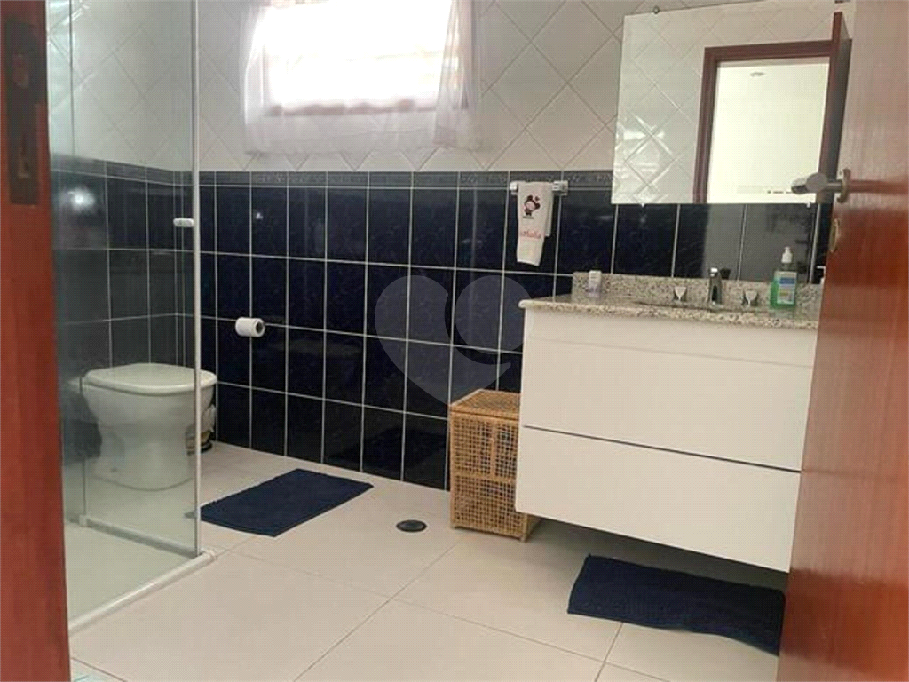 Casa de Condomínio à venda com 3 quartos, 336m² - Foto 13