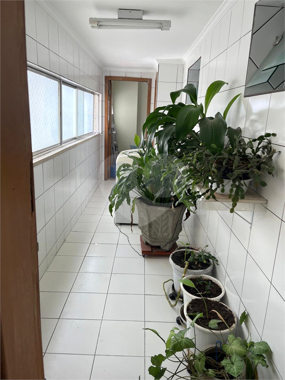 APARTAMENTO em TATUAPÉ