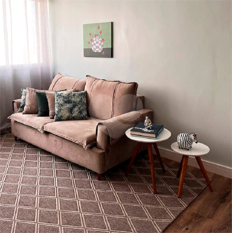 APARTAMENTO em SANTANA