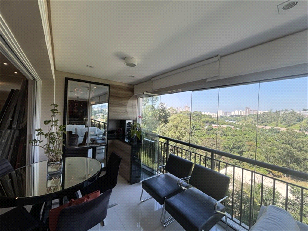 Apartamento do seus sonhos no condomínio Alpha Vita em Santana de Parnaíba-144 mts 