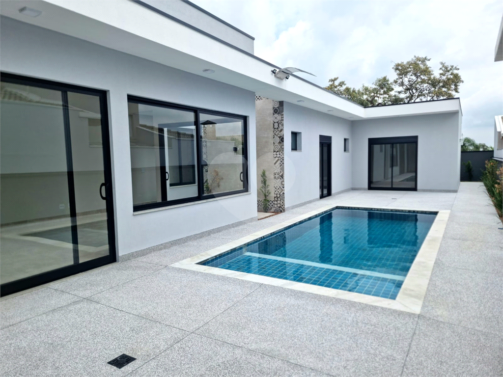 Casa de Condomínio à venda e aluguel com 3 quartos, 250m² - Foto 12