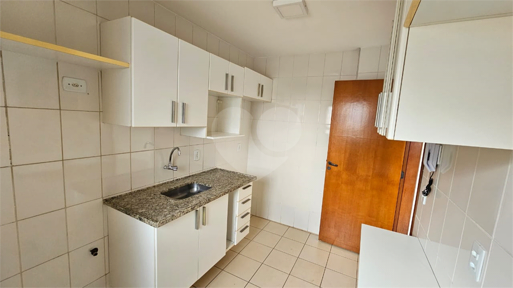 Apartamento para alugar com 2 quartos, 57m² - Foto 5