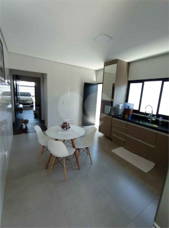 Casa à venda com 3 quartos, 250m² - Foto 23