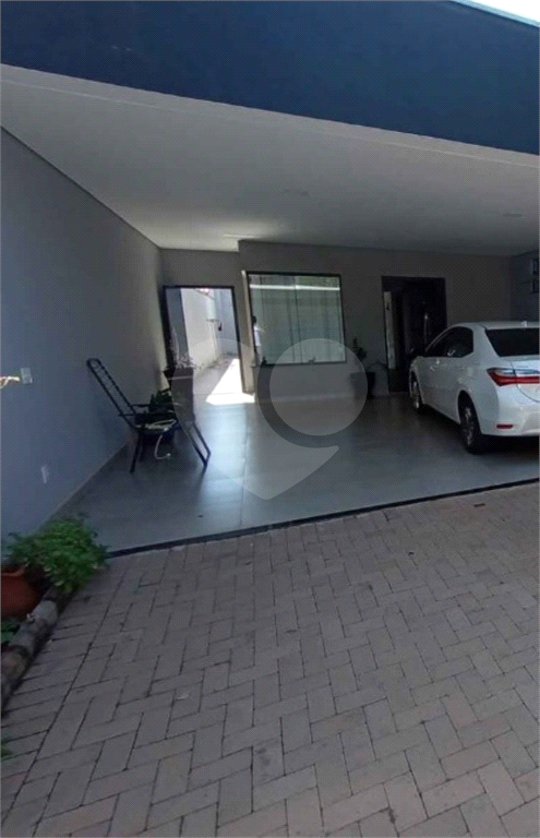 Casa à venda com 3 quartos, 250m² - Foto 22