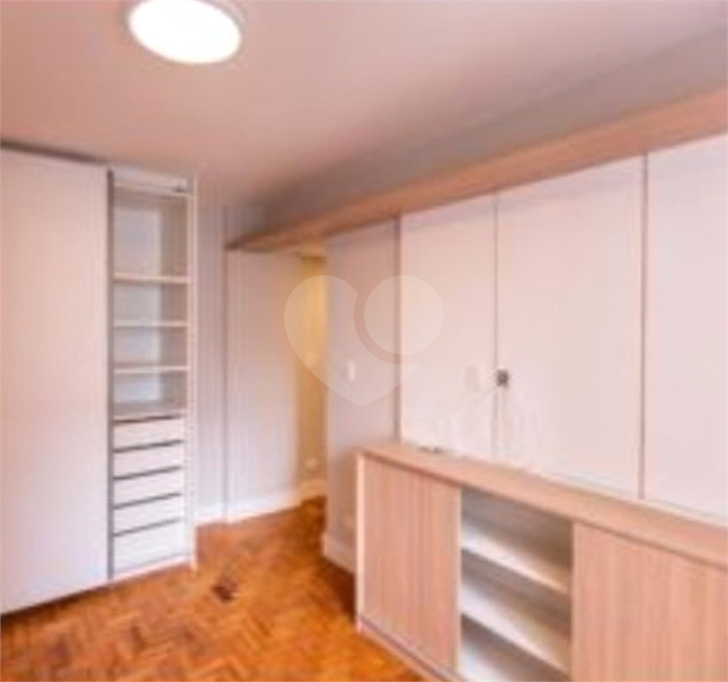 Apartamento à venda com 1 quarto, 31m² - Foto 1